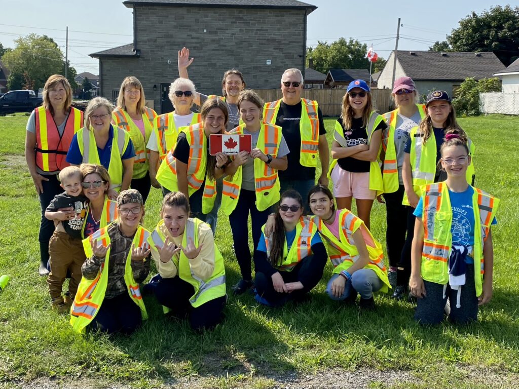 Road cleanup crew